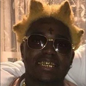 Meet your Posher, Desmond